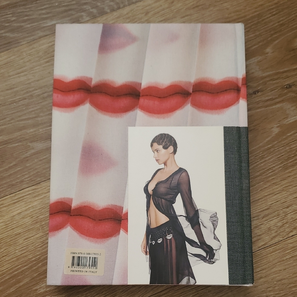 Schiaparelli & Prada Book - Picture 2 of 3